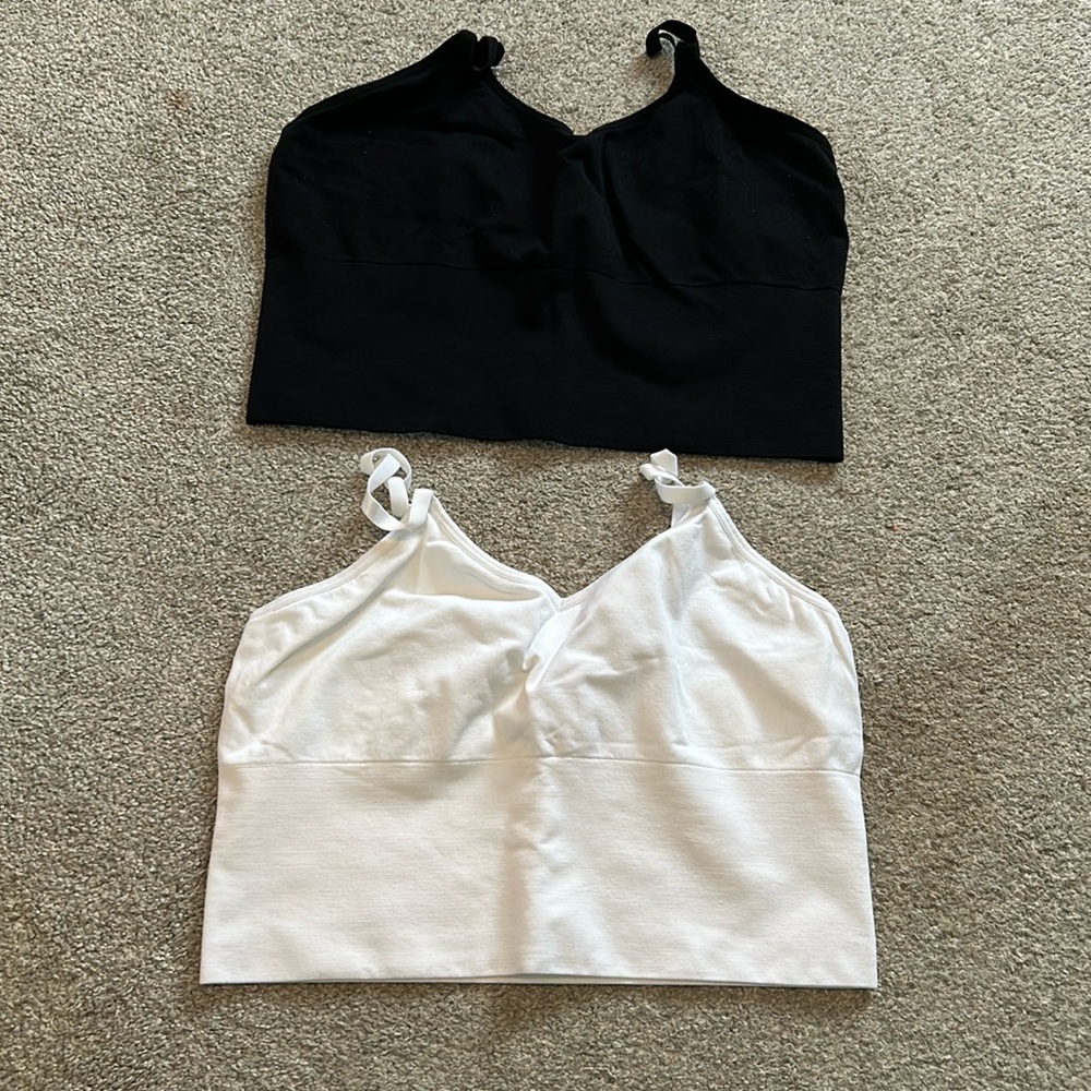 Bundle of 2 Like New Adjustable Strap Stretchy Bralette/ Cropped Tops